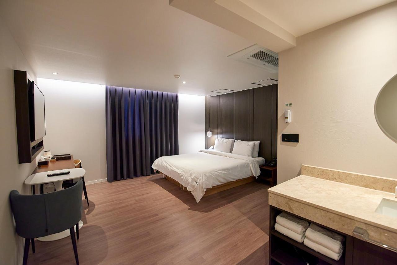 Bonathree Hotel Puszan Kültér fotó