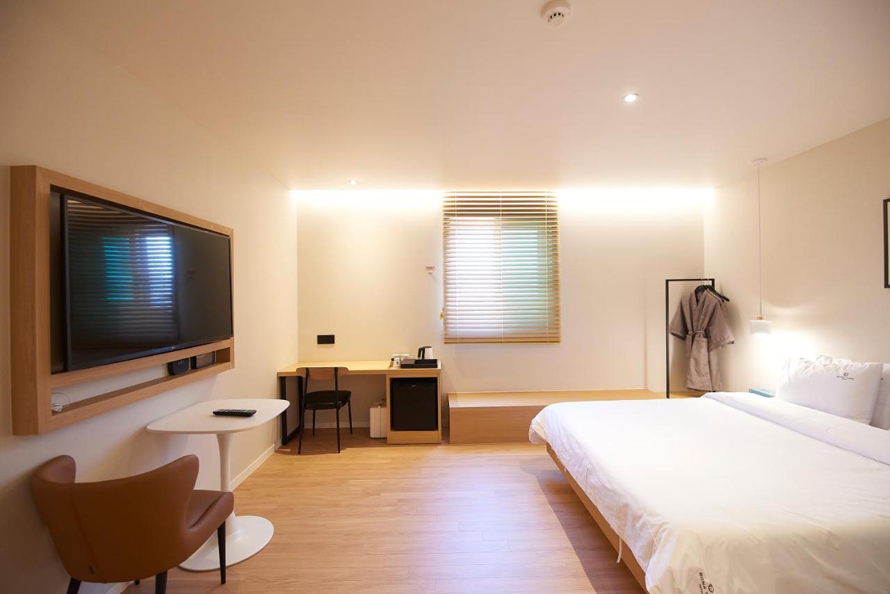 Bonathree Hotel Puszan Kültér fotó